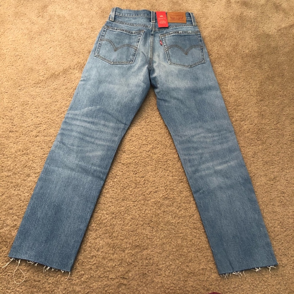New Levi’s Wedgie high rise jeans in Rough Tide 24 - Picture 7 of 8